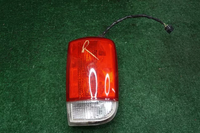 1995 96 97 98 99 00 01 02 03 04 chevy blazer TAIL LIGHT OEM ksgm190