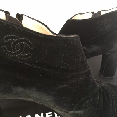 CHANEL SPORTRIDER Q NWT Size 37.5 Retail $1,195 $795.00 - PicClick