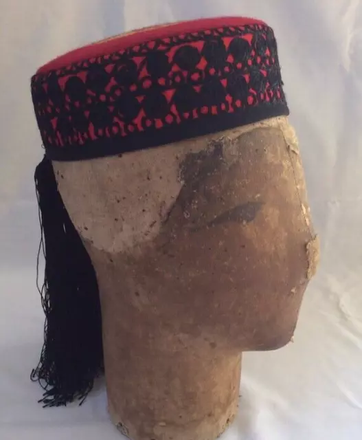 Chapeau traditionnel Serbe -  Yougoslavie - années 1970