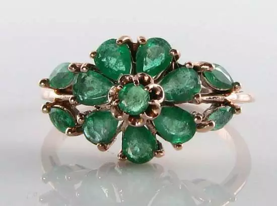 Class 9K 9Ct Rose Gold Colombian Emerald Victorian Ins Flower Ring Free Resize