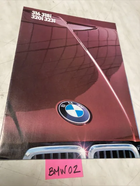 BMW 316 318i 320i 323i 1982 catalogue brochure prospectus dépliant automobile