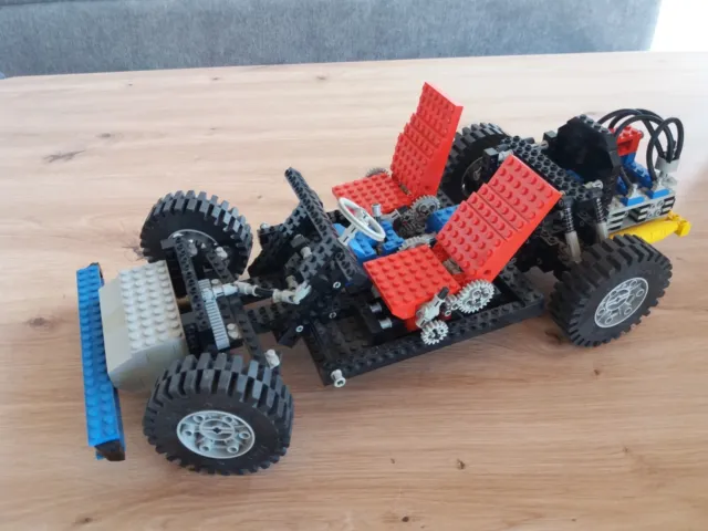 LEGO Technik 8860 Car Chassis gebraucht mit Anleitung (Kopie)