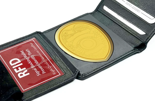 Porta Badge Scudo Ovale In Vera Pelle Con Blocco RFID - Artigianale India, Nero