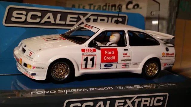 SCALEXTRIC Slot Car 1:32 Ford Sierra RS500 DPR Lights New HIGHLY DETAILED