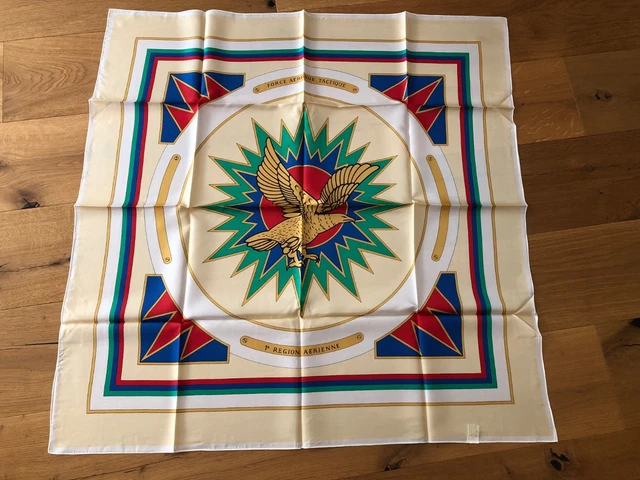 Foulard Vintage FRANÇOIS DE REIX En Soie 100% - Dimensions 85 X 86 Cm - Couleur Bleu - Made In France - Occasion