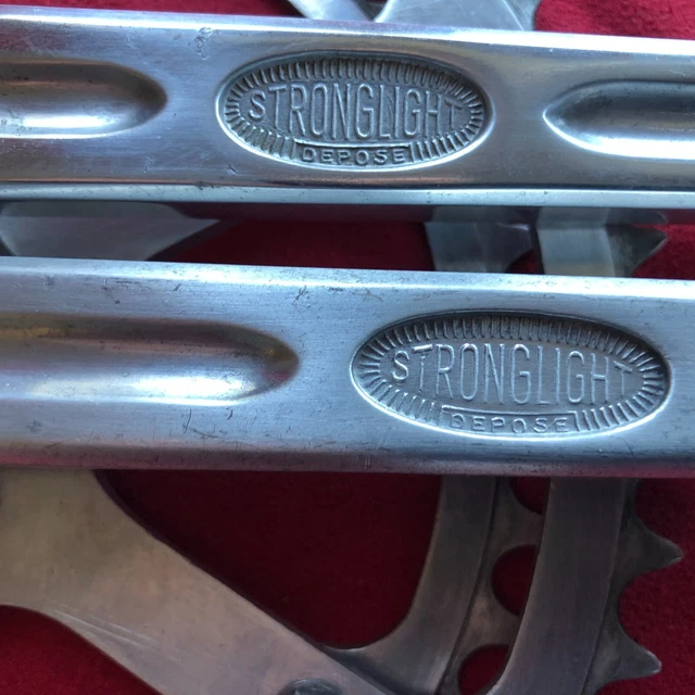 Cache Poussière Vis Stronglight 49D Vintage Pour Peugeot - Ancienne Pièce De Herse, Occasion, Made In France