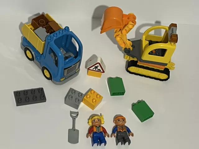 Duplo town truck and shop tracked excavator