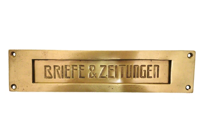 Antiker alter Briefeinwurf Briefkasten Briefschlitz Briefklappe Türbeschlag 1912