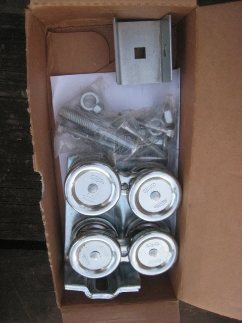 Stanley N112-102 Rigid Door Strap Hangers 225 lbs. Capacity  Box Rail Free Ship