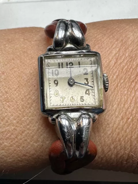 Antique French 1920s -1930s Ladies Watch -Mechanical in working condition 2