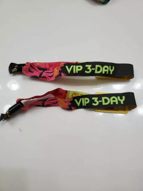 EDC Orlando 2021 VIP 2 Wristbands EDC Orlando 2021 VIP 2 Wristbands