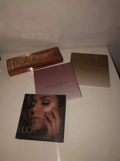 1 Palette Anastasia Beverly Hills Huda Beauty Naked 2