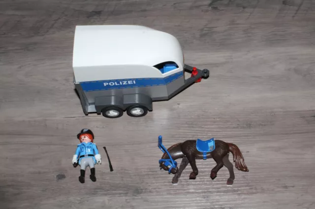 Playmobil 6875 City Action Berittene Polizei mit Anhänger