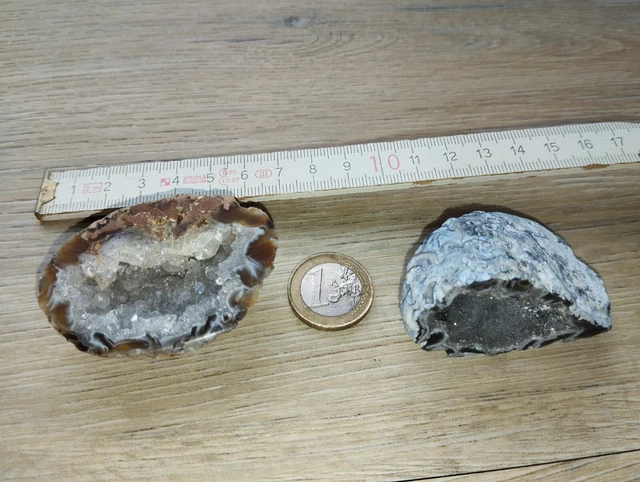 Mineralien  - 2 Große Achat Geode - Sammlungsauflösung