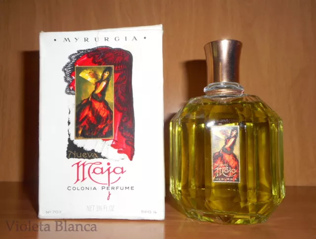 Antigua botella de colonia perfume Maja de Myrurgia tipo 1/8 (120 ml.). Años 70s