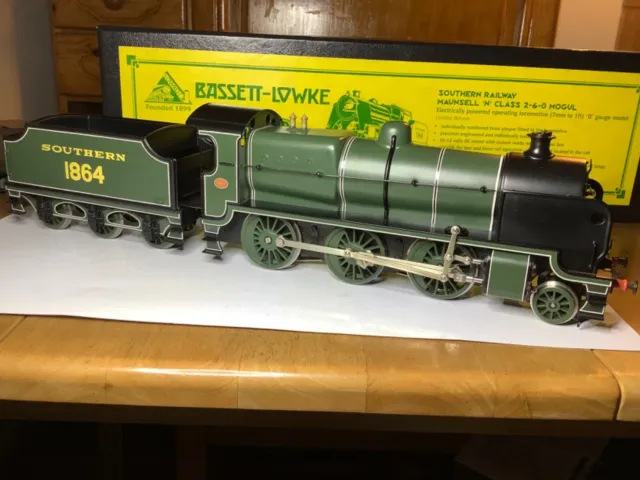 Bassett Lowke O Gauge 2 or 3 Rail DC SR Green 2-6-0 N Class Mogul Loco 1864