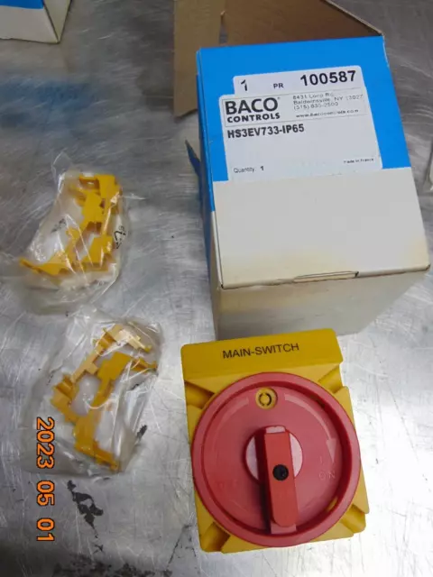 1 New Baco Hs3Ev733B Rotary Cam Swith Disconnect Operator  ***Make Offer***