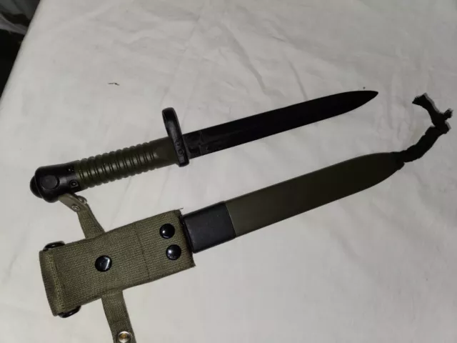 Authentic Spanish Cetme Model L Bayonet - Includes Scabbard (RRP $120)