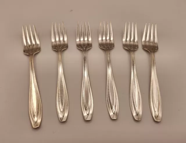 1847 Rogers Vintage IS Silverplate Flatware Silhouette pattern - 6 Salad Forks