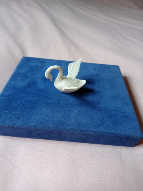 Figurine KINDER ancien MONTABLE CYGNE