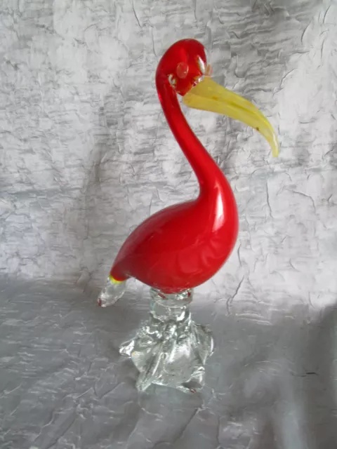 Vogel Glasfigur rotes  Murano Glas mit gelben Schnabel  Tierfigur