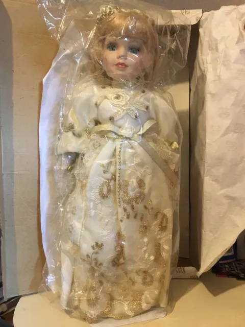 Angel Tiffany Heritage signature collection doll (D)