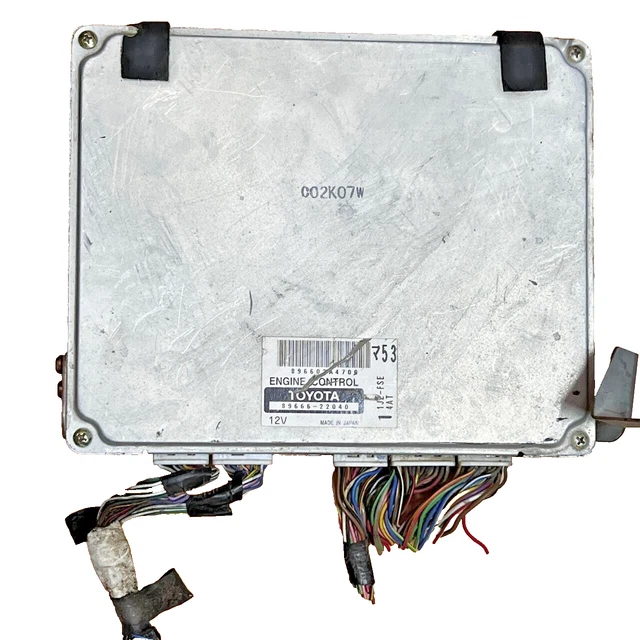 MARK II JZX110 Engine Control Unit / ECU 8966622040 EUR 545,27 ...