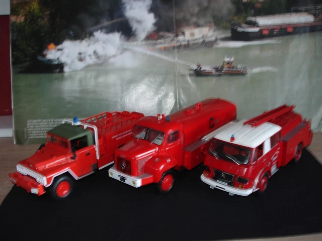 Camion De Pompiers Mercedes L 1519 - Maquette échelle 1/43 D'occasion