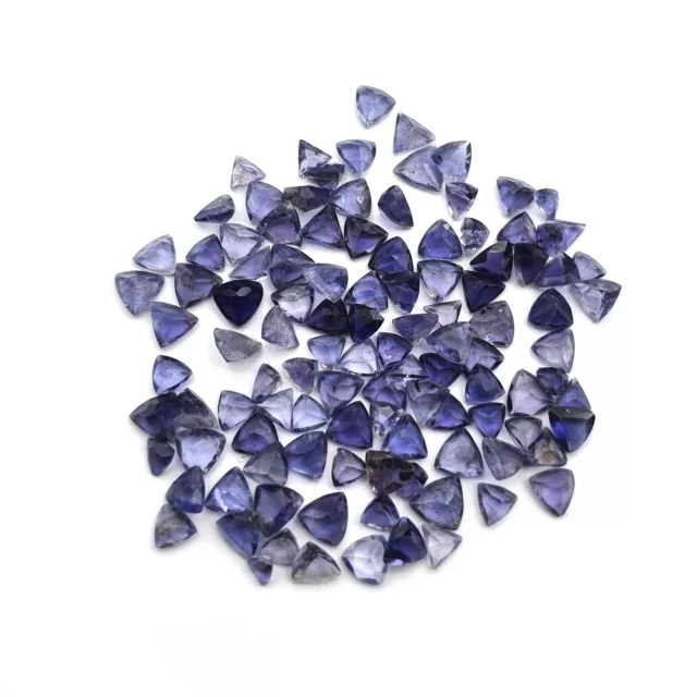 Naturel Iolite Mix Taille Trillion Coupe Desseré Gemme Lot 109 Pcs 4-6 MM 31 CT