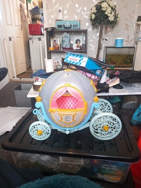DISNEY CINDERELLA BARBIE Doll Princess Pumpkin Carriage 2010 Mattel £9.60 - PicClick UK
