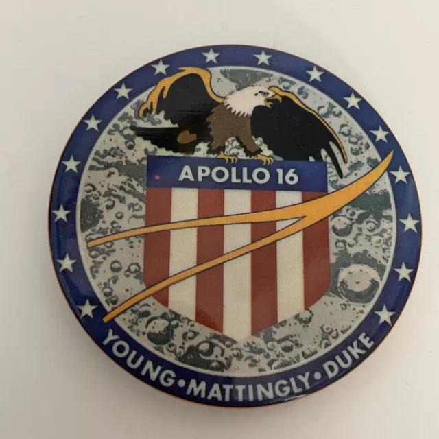 NASA Space Apollo 16 Vintage Button Pin Back Young Mattingly Duke 2” Diameter