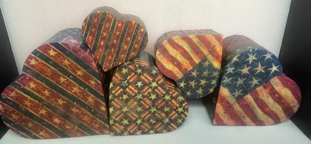 Set Of 5 Bob' Boxes Primitives Old Glory patriotic flag HEART SHAPE Susan Winget