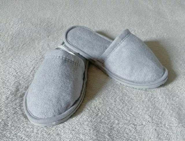 IKEA SOFT GRIP Slippers New Home Family Slippers Grey White Beige