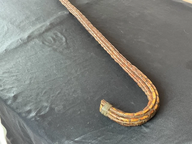 Boîte compartimentée ancienne en osier tressé et bambou - France