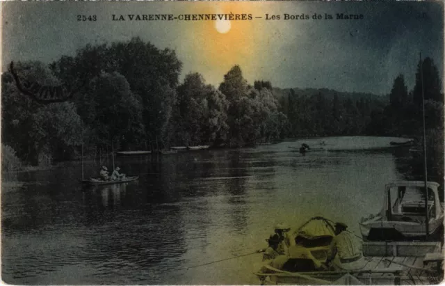 CPA La Varenne Les Bords de la Marne (1347597)