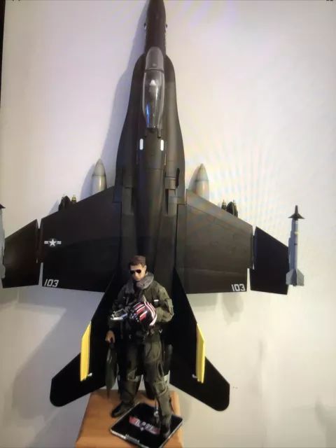 BBI ELITE FORCE 1:18 F 18 Hornet Jolly Rogers VFA 103 Top Gun