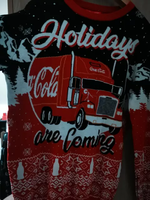 Coca-Cola Holidays Are Coming Christmas jumper UK size M Christmas Sweatshirt