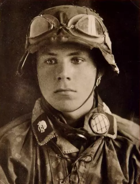 WWII PHOTO GERMAN Soldier Photo WW2 B&W World War Two Wehrmacht Germany ...