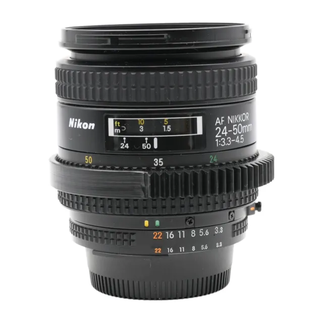 Objektiv Zoom Nikon AF Nikkor 24-50mm 24-50 mm 1:3.3-4.5 digital analog