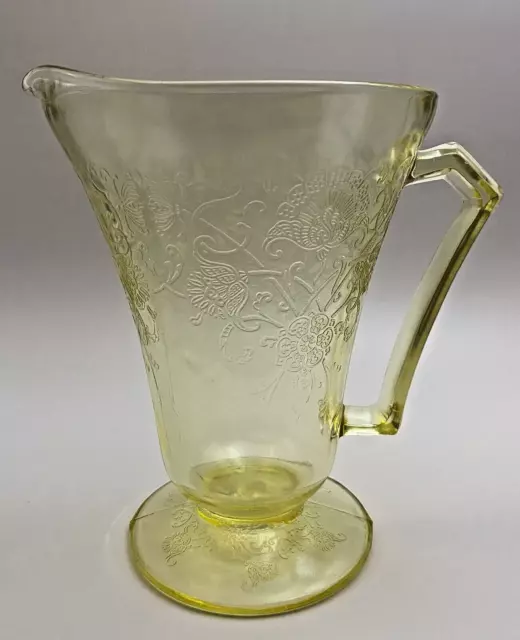 Vintage HAZEL ATLAS Footed Pitcher Florentine Poppy #2 Yellow Depression Glass