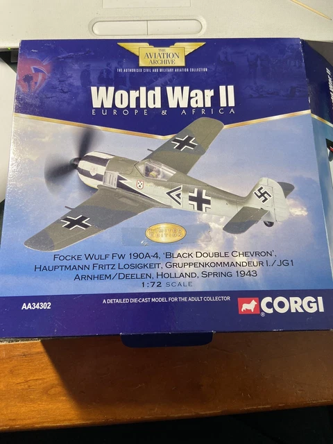Avion Corgi Focke-Wulf Fw190A-4 1/72 – Double Chevron Noir, 1942, Neuf