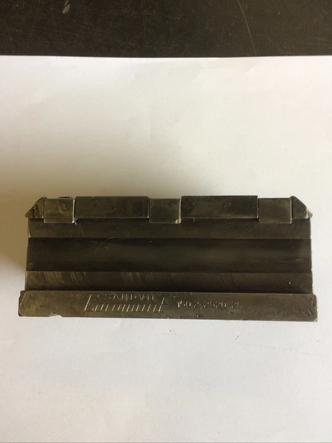 ブレード151.2-25-40　ブロック150.2-2520-25　サンドビック 151.2-2520-25