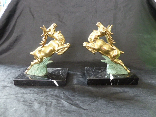 Serre-livres Bronze Doré Ciselé - Biche Bambi Sur Socle Marbre - Vintage