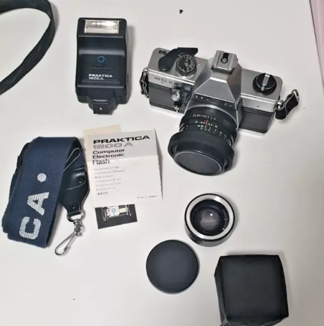 Praktica MTL 5 B 35mm SLR Camera w/ Lens, 1600A Flash, Strap and carry case