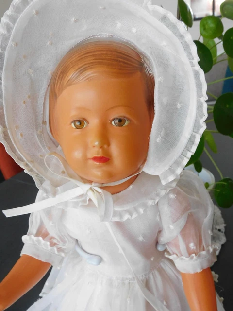 Poupée Ancienne SFBJ 60 En Porcelaine - 30 Cm - Numéro 1 Sous Les Pieds - Bleuette - France