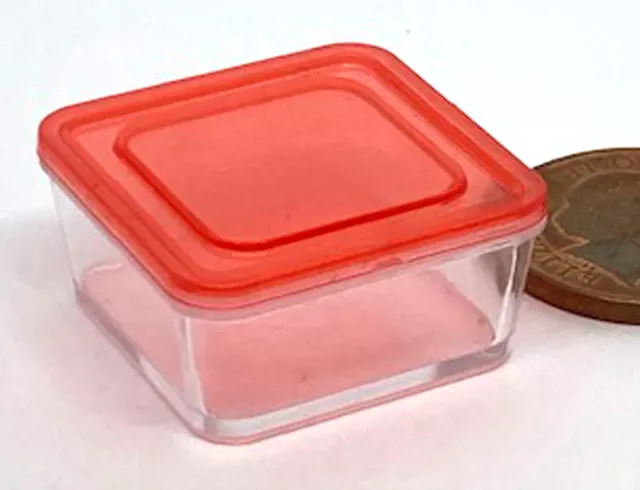 Dolls House Plastic Tupperware Box 1:12 Scale Tumdee Kitchen Food Accessory Red