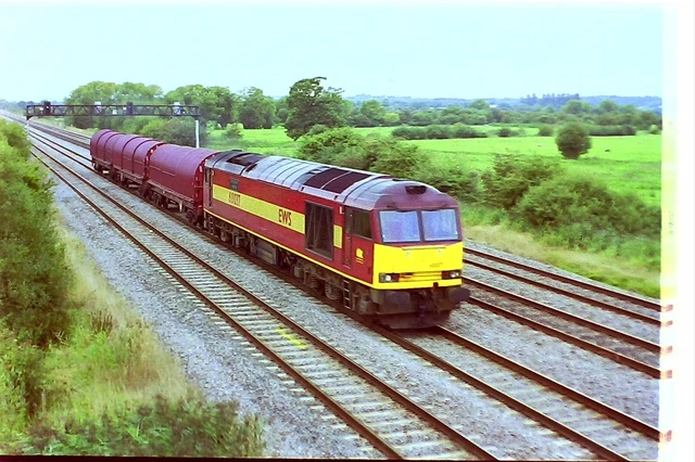 35MM RAILWAY COLOUR Negative Class 60 037 at Marshfield £1.75 - PicClick UK