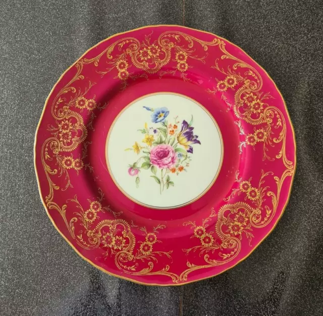 Royal Worcester Maroon Floral & Gilt Hand Painted Cabinet Plate D: 17.5Cm