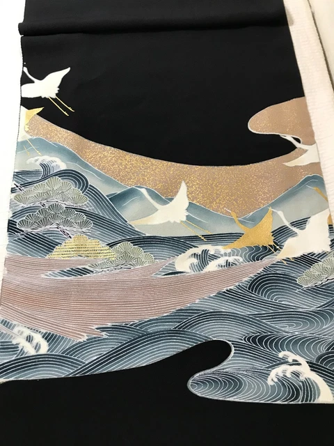 @@ Vintage Japanese kimono silk fabric/ tomesode black/ 鶴亀 C4