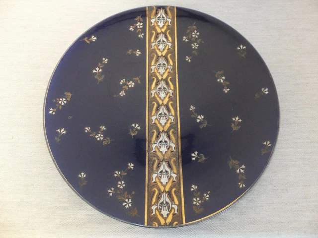 Grand Plat Rond En Faience Décor Aux Barbeaux Et Iris Art Nouveau Fin Xix°